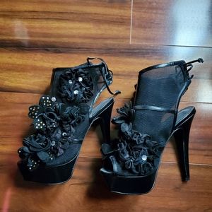 Colin Stuart gothic butterfly pumps